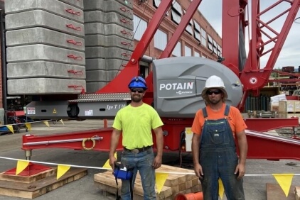 Potain-recognizes-North-American-dealers-for-offering-training-and-NCCCO-certification-for-self-erecting-tower-crane-operators-01.jpg