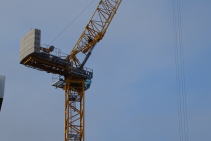 World's-first-Potain-MRH-175-hydraulic-luffing-jib-crane-commissioned-for-Glasgow-apartment-construction-project-03.JPG