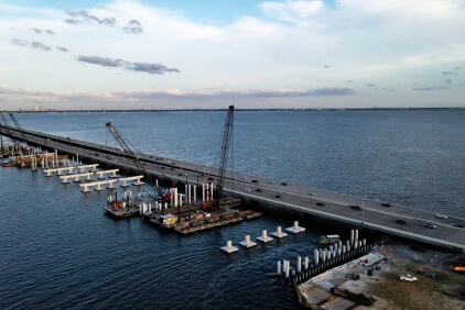 Mega-fleet-of-Manitowoc-crawler-cranes-creates-a-new-chapter-in-the-history-of-iconic-Florida-bridge-2.jpg