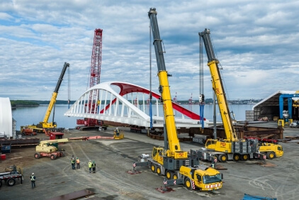 Canadian company R&D Crane brings together four cranes to deliver major Toronto bridge (image 1) Canadian-company-RD-Crane-brings-together-four-cranes-to-deliver-major-Toronto-bridge-1.jpg