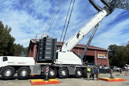 First-Grove-GMK6400-1-in-North-America-goes-to-Heaton-Erecting-in-Georgia-1.jpg