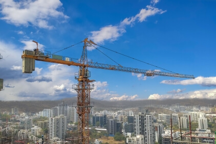 SJ-Contracts-puts-its-faith-in-Potain-tower-cranes-1.jpg