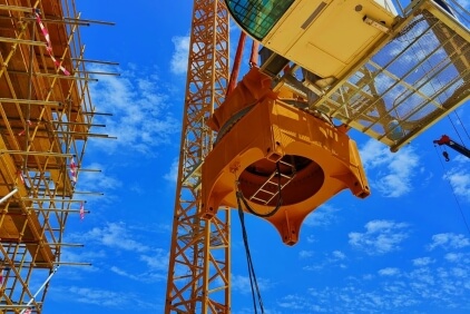 Range-topping-Potain-cranes-debut-on-prestigious-Saudi-Arabia-resort-project-1.JPG