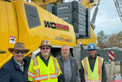 WO-Grubb-enhances-operations-with-its-new-Grove-GMK6400-1.jpg