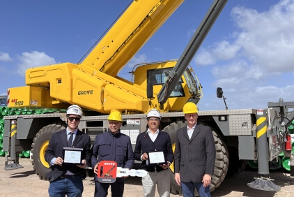 Nuova-ICOM-deploys-new-Grove-GRT8120-for-industrial-plant-build-at-major-Italian-seaport-1.jpg