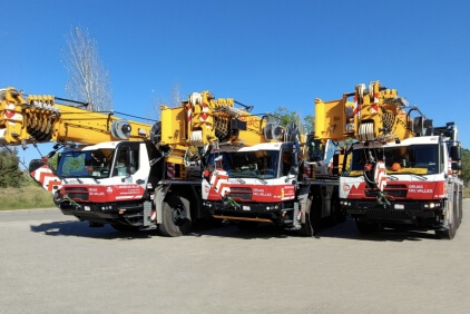 Gruas-del-Valles-receives-new-Grove-GMK3060L-1-cranes-01.jpg