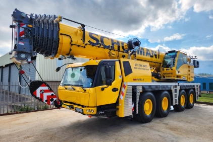 Schoeman-Crane-Hire-gets-more-with-its-new-Grove-GMK4100L-2_01.jpg