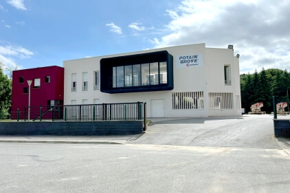 Manitowoc-expands-capabilities-in-France-with-new-service-facility-to-the-north-of-Paris-01.jpg