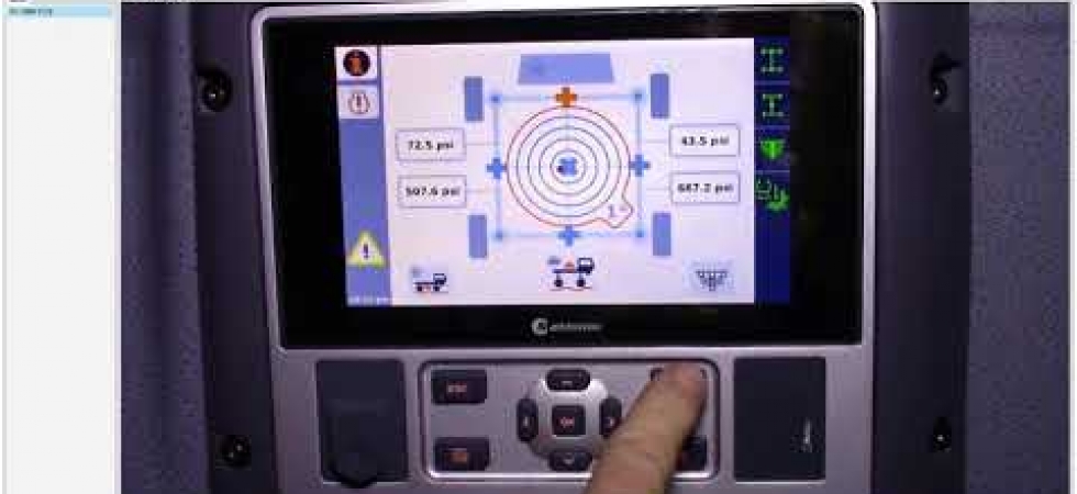 Manitowoc Garage - GMK CCS Carrier Display Features